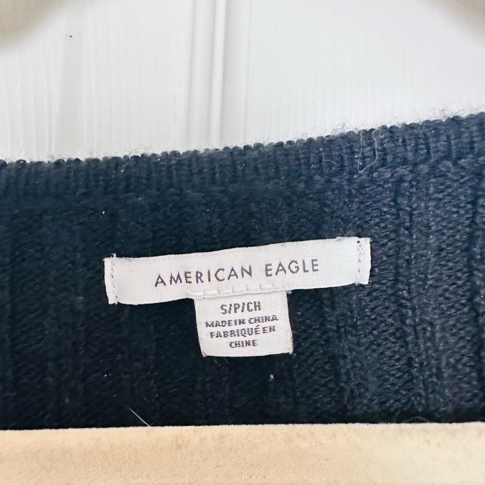 Black Ribbed Button-Up Cardigan - Picture 3 of 3